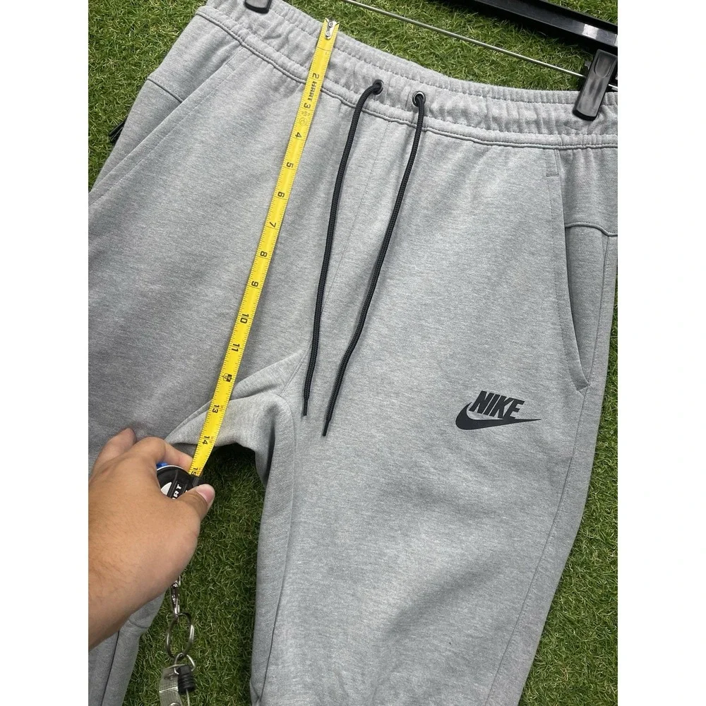 Nike Tech Fleece Jogger Pants Mens Small Sweatpants Pull On Grey 683800-010